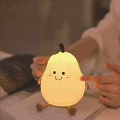 7 Colors Cute LED Pear-Shaped Fruit Night Light, Silicone Decompression Clap Light with Rechargeable Lithium Battery, Colorful Light Color for Children's Rooms Babies Bedside Lamp (Pear)