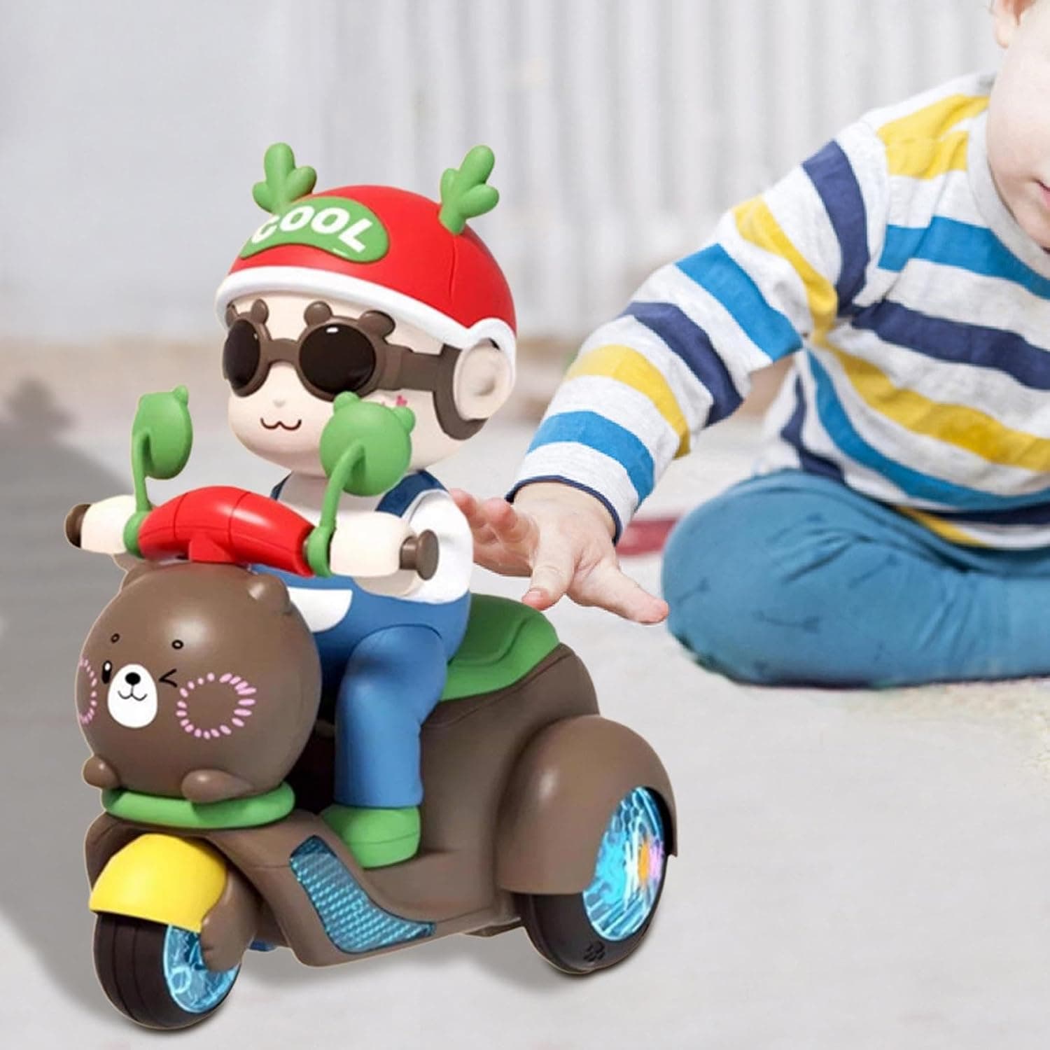 Cute Boys Electric Tricycle Toy Stunting Motorcycles for Girls Kids Age 3 4 5 6 Rechargeable — view 3