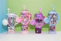 K-Pop Idol Print Big Tumbler with Handle, Straw & Pom Pom Charm | 1200 ml (Style 4) | Random Design as per Stock Dispatched | Pack of 1 Pc