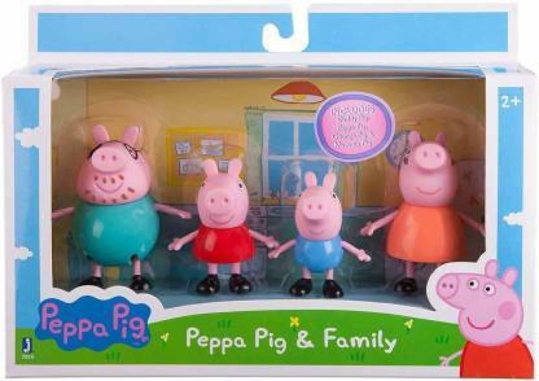 Peppa Pig Family Pack with Peppa Pig George Pig Mamma Pig and Daddy Pig Figures