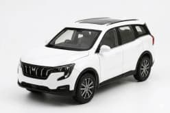 Kidoyz 1:36 Scale XUV-700 Die-Cast Metal Toy Car | Small Alloy Model Car | Collectible Car Toy for Kids | Color As Per Stock