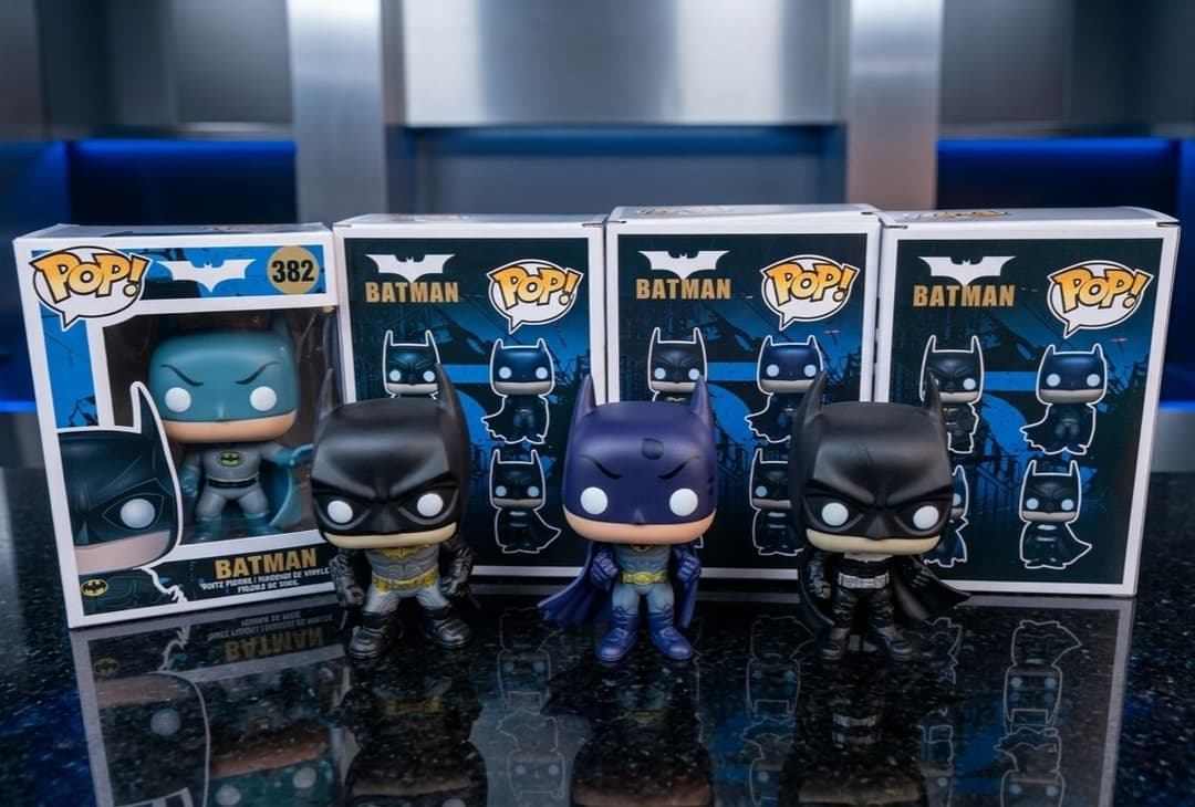 Mini Characters. Random Batman Collectible Figure Set | Pop-Style Mini Figures | Kidoyz